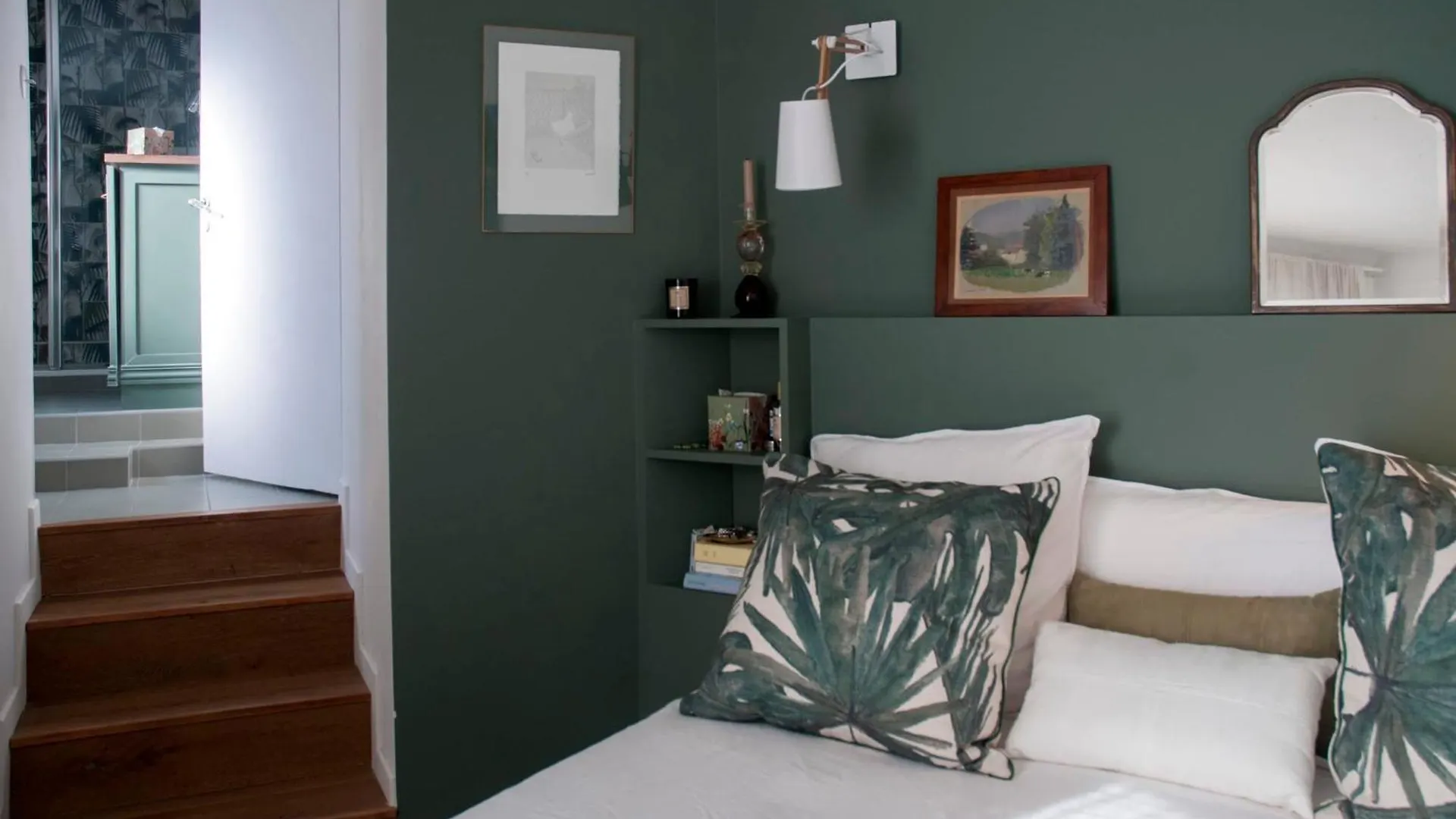 Apartment Ferienwohnung Beautiful Love Nest Near The Seine Paris